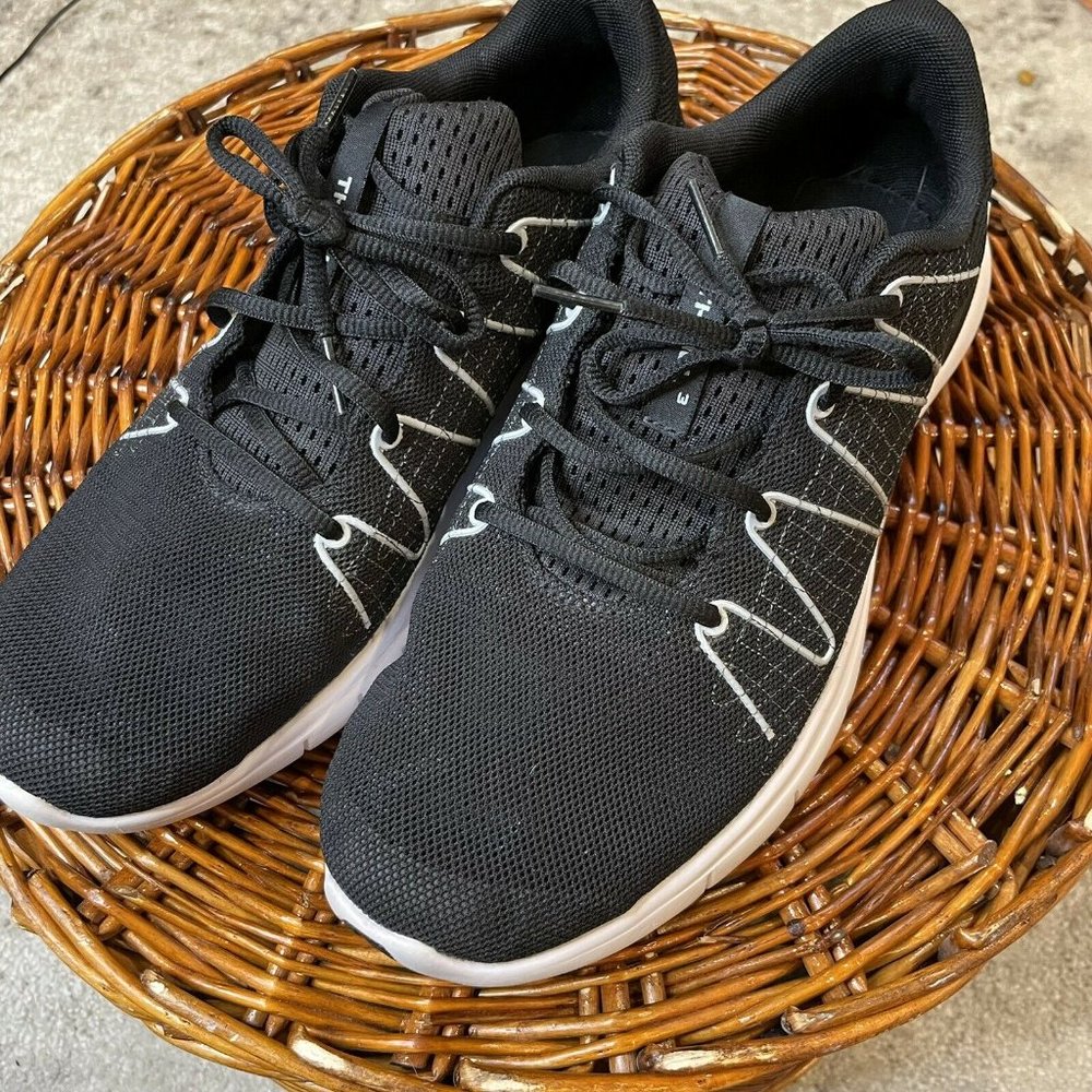 Under Armour THRILL Athletic Shoes